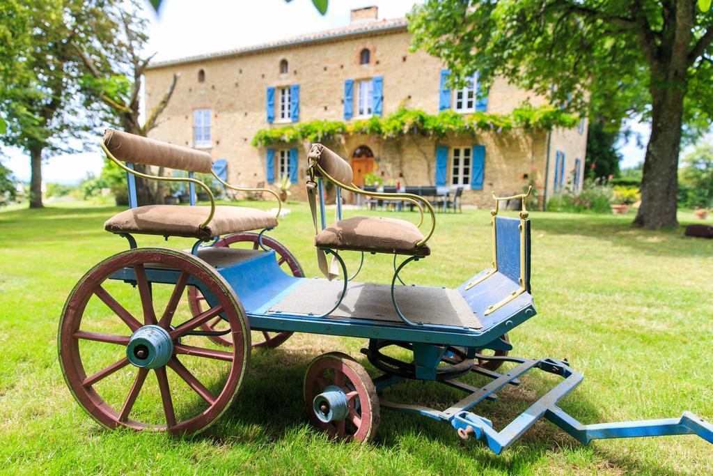 Au Mas Des Calmettes Bed & Breakfast Parisot  Exterior foto
