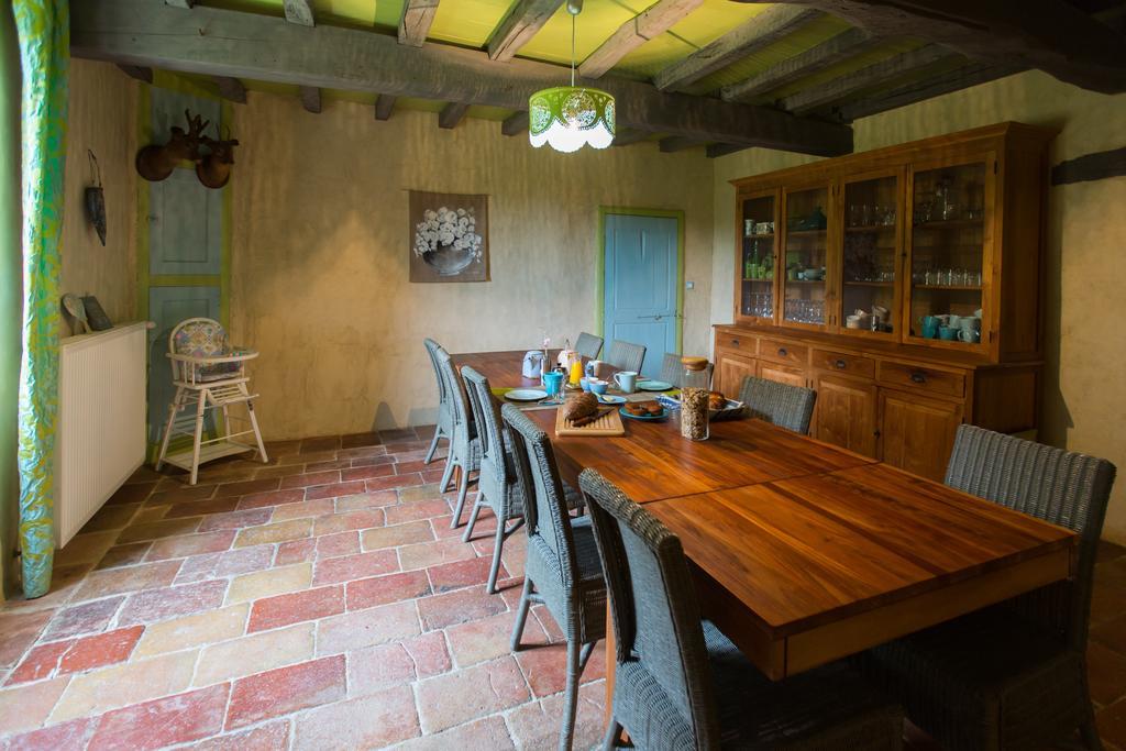 Au Mas Des Calmettes Bed & Breakfast Parisot  Exterior foto
